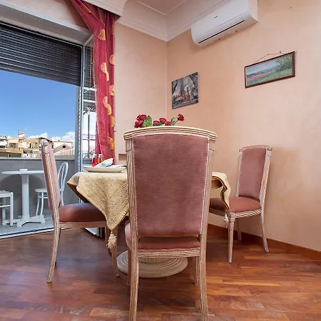 La Casetta Di Ily E Giuly فيوميتشينو